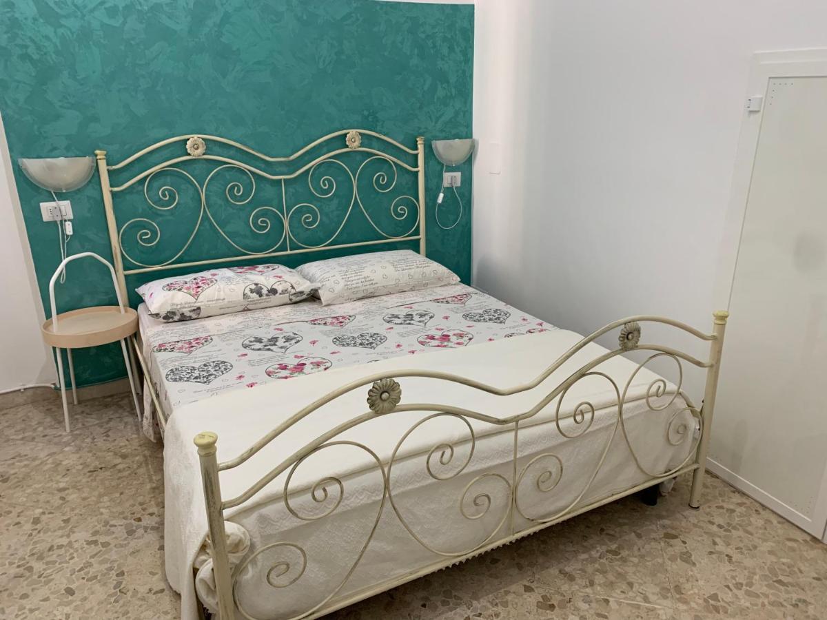 Вілла A Casa Di Rosy Монополі Екстер'єр фото